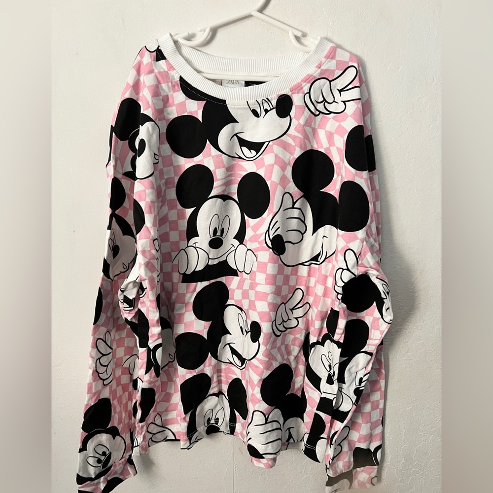 Disney Mickey Sweatshirt